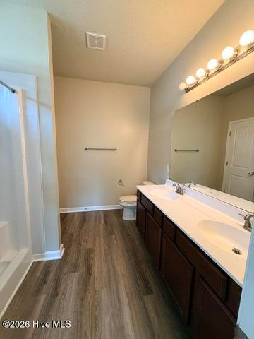 380 Frisco Way, Holly Ridge, NC 28445