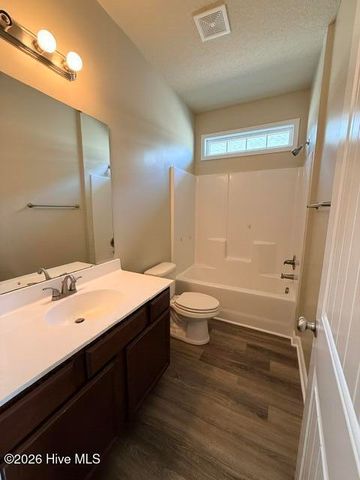 380 Frisco Way, Holly Ridge, NC 28445