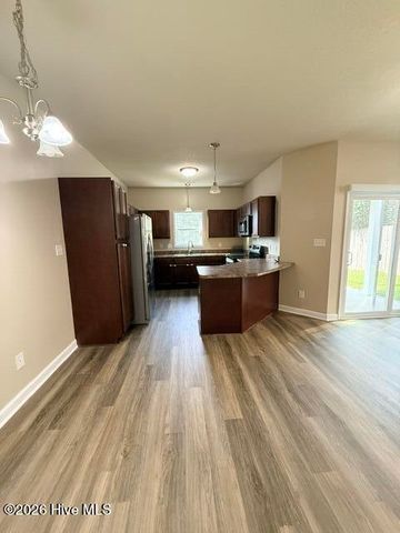 380 Frisco Way, Holly Ridge, NC 28445