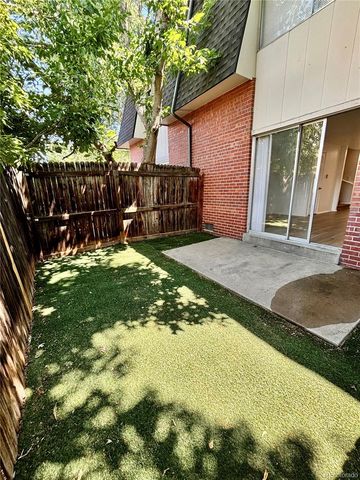 5946 W 41st Avenue, Denver, CO 80212
