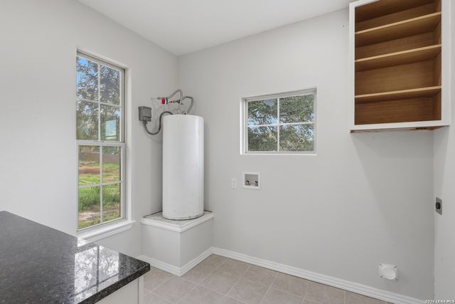 2011 Mesquite Rdg, San Antonio, TX 78264