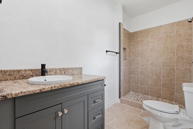 2011 Mesquite Rdg, San Antonio, TX 78264