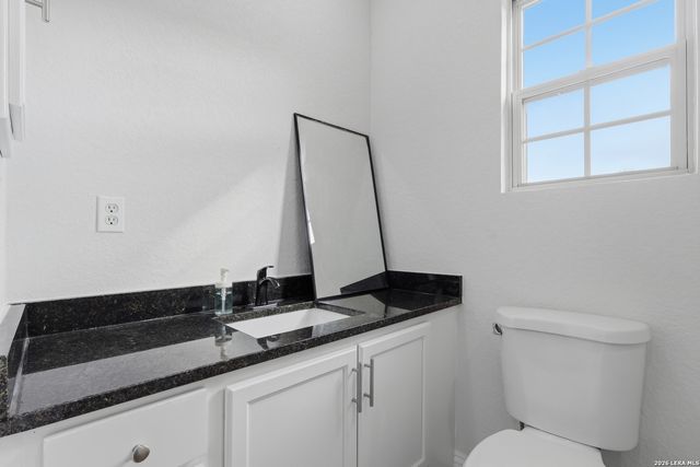 2011 Mesquite Rdg, San Antonio, TX 78264
