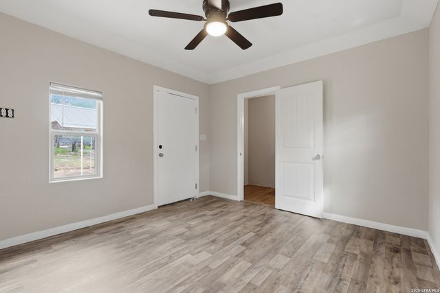 2011 Mesquite Rdg, San Antonio, TX 78264