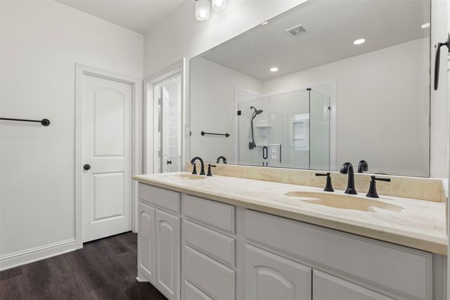 8813 Tudor Place, Dallas, TX 75228