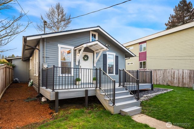 5115 S Roxbury Street, Seattle, WA 98118