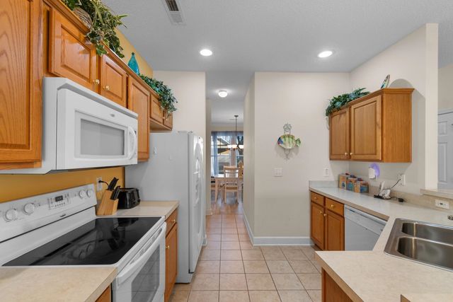 6172 Catalina Dr Unit 414, North Myrtle Beach, SC 29582