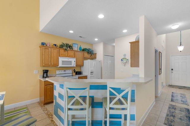 6172 Catalina Dr Unit 414, North Myrtle Beach, SC 29582