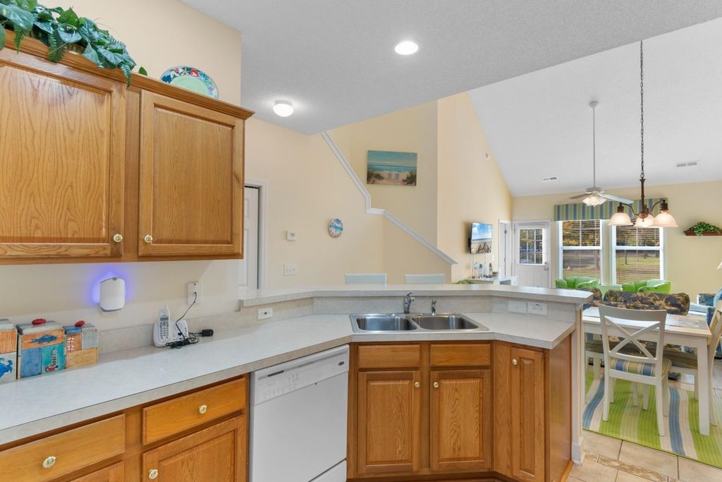 6172 Catalina Dr Unit 414, North Myrtle Beach, SC 29582 — photo 3