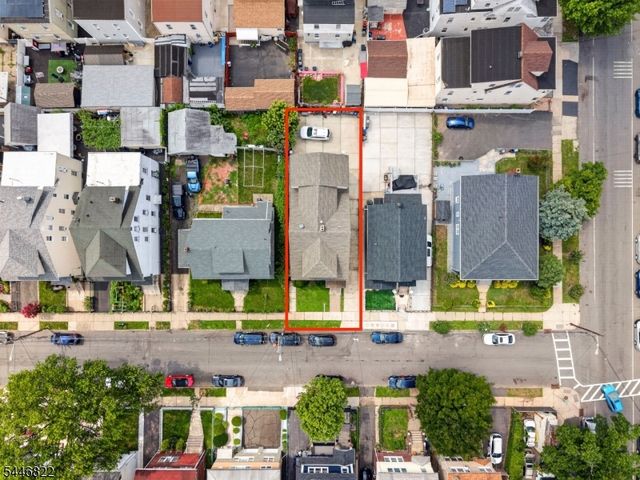 114 Peck Ave, Newark City, NJ 07107