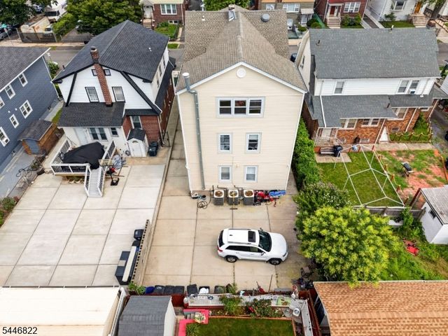 114 Peck Ave, Newark City, NJ 07107