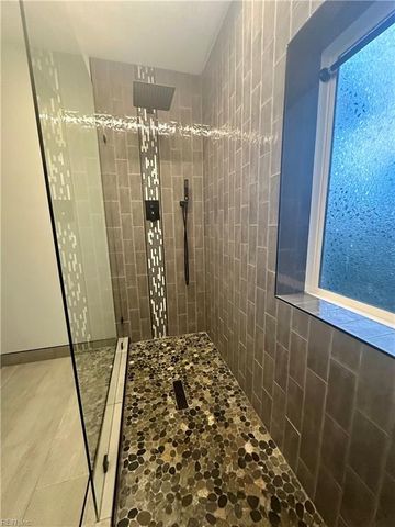 5504 Parish Turn PL, Virginia Beach, VA 23455