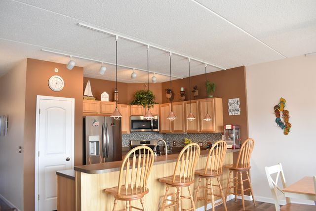308 Outlook Cove Drive, La Porte, IN 46350