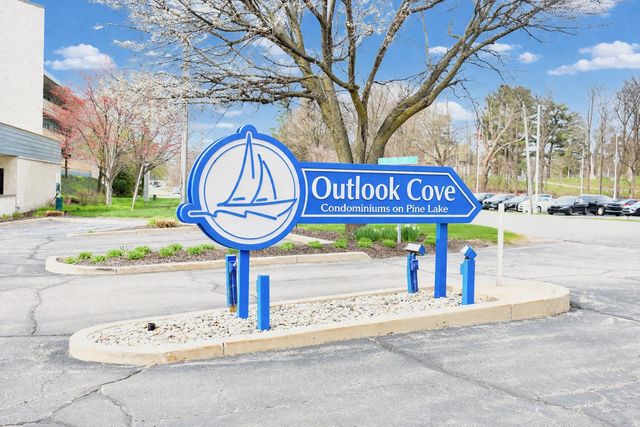 308 Outlook Cove Drive, La Porte, IN 46350