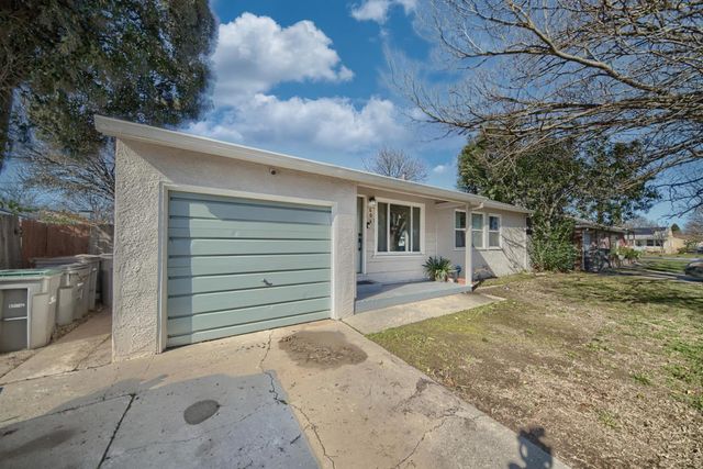 604 Westacre Rd, West Sacramento, CA 95691