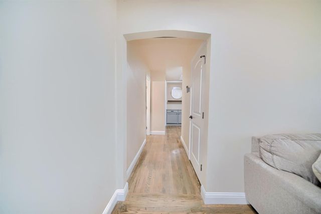 604 Westacre Rd, West Sacramento, CA 95691