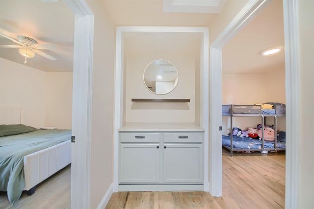 604 Westacre Rd, West Sacramento, CA 95691