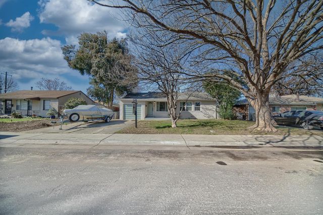 604 Westacre Rd, West Sacramento, CA 95691