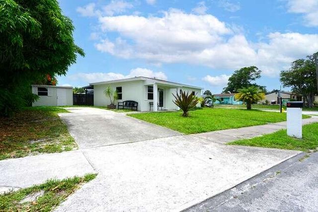 1314 S B Street, Lake Worth Beach, FL 33460
