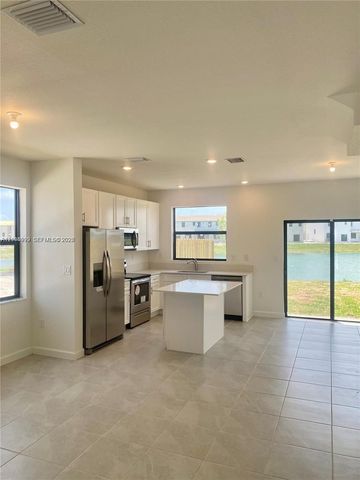10004 SW 228th Ter 0, Miami, FL 33190