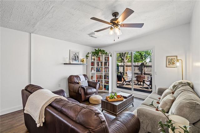 5316 W 49th Street, Roeland Park, KS 66205