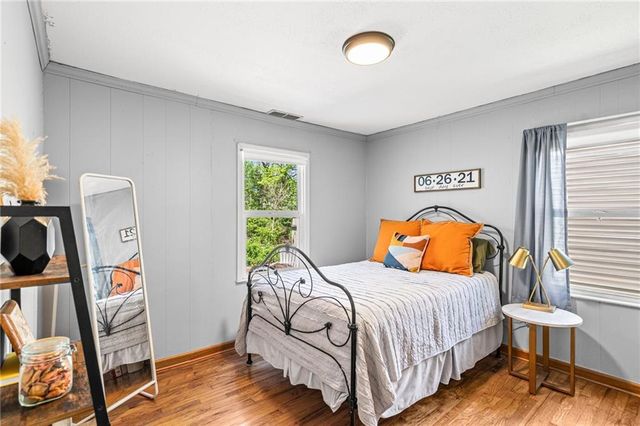 5316 W 49th Street, Roeland Park, KS 66205