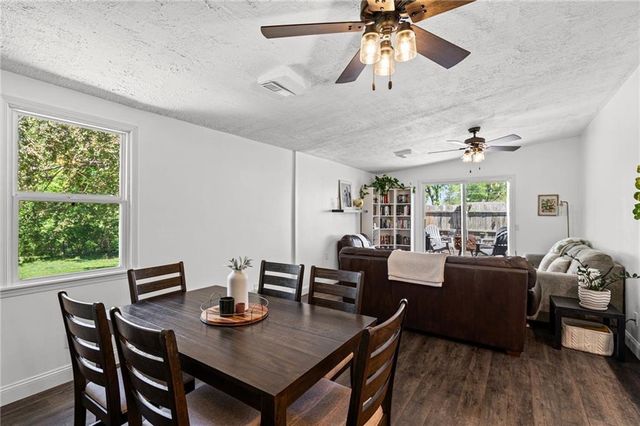 5316 W 49th Street, Roeland Park, KS 66205