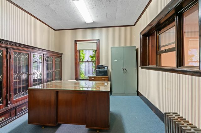 27 S College St, City Of Washington, PA 15301