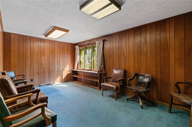 27 S College St, City Of Washington, PA 15301