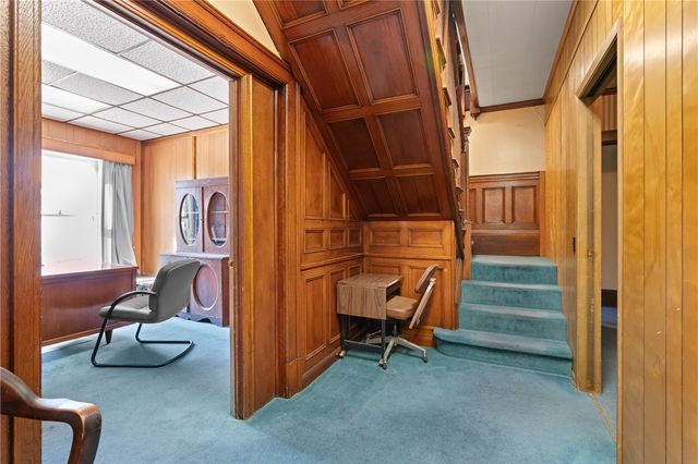 27 S College St, City Of Washington, PA 15301