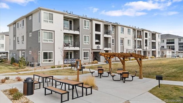 6153 N Ceylon Street 9-102, Denver, CO 80249