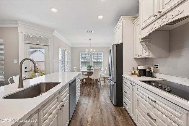 6726 Maurepas Circle, Ocean Springs, MS 39564