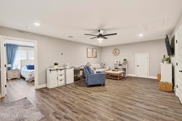 6726 Maurepas Circle, Ocean Springs, MS 39564