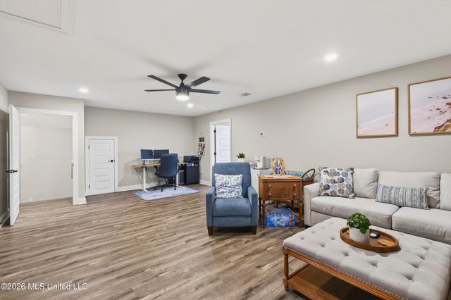 6726 Maurepas Circle, Ocean Springs, MS 39564