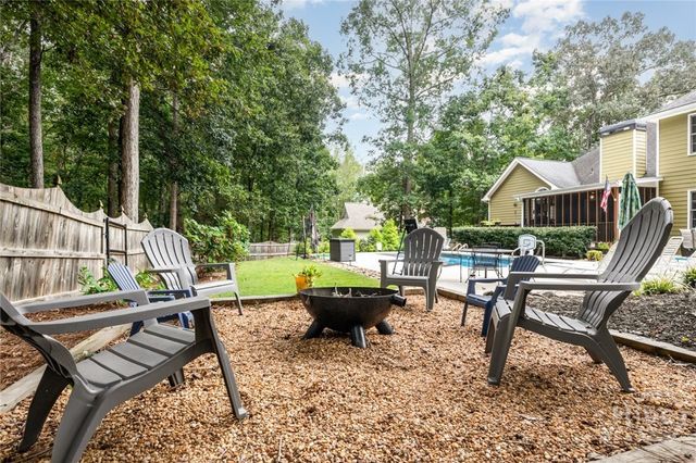 1201 Dove Creek Circle, Statham, GA 30666