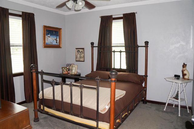 317 Hickory Drive E, Livingston, TX 77351