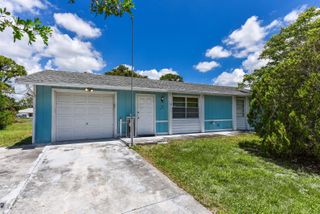 915 SW John Maccormack Terrace, Port St. Lucie, FL 34953