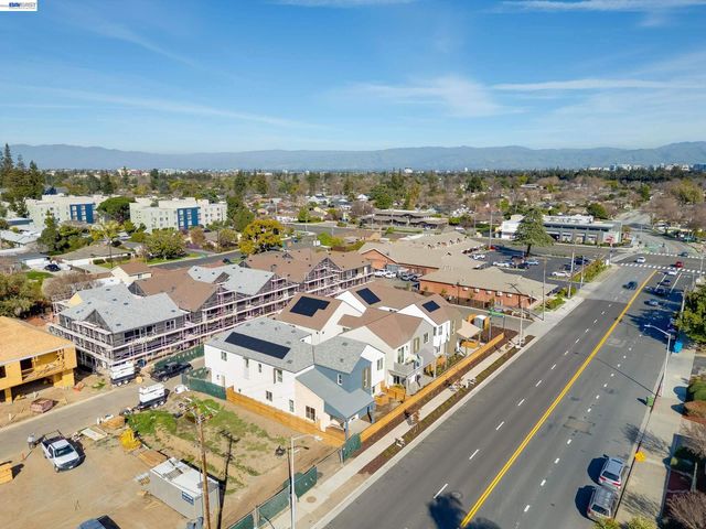 1893 Cook Court, Santa Clara, CA 95050
