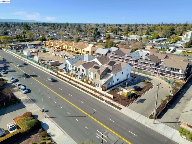 1893 Cook Court, Santa Clara, CA 95050