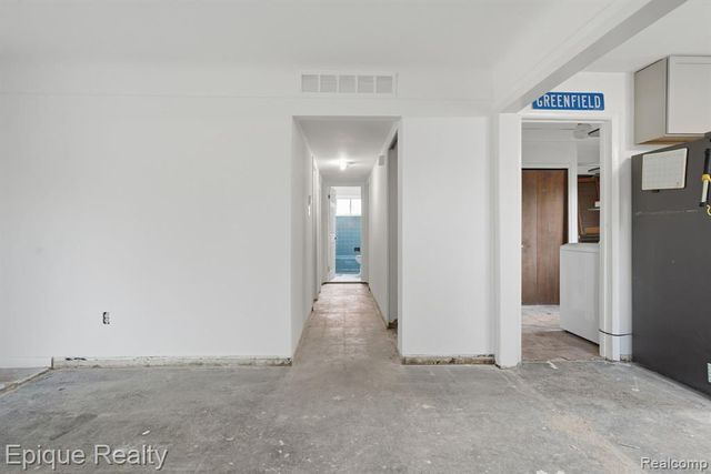 28463 Sutherland Street, Southfield, MI 48076