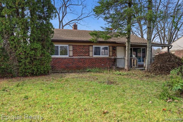 28463 Sutherland Street, Southfield, MI 48076