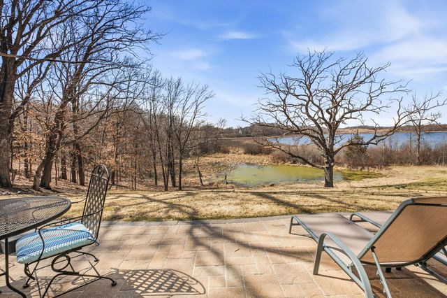 8610 Bluestem Drive, Victoria, MN 55386