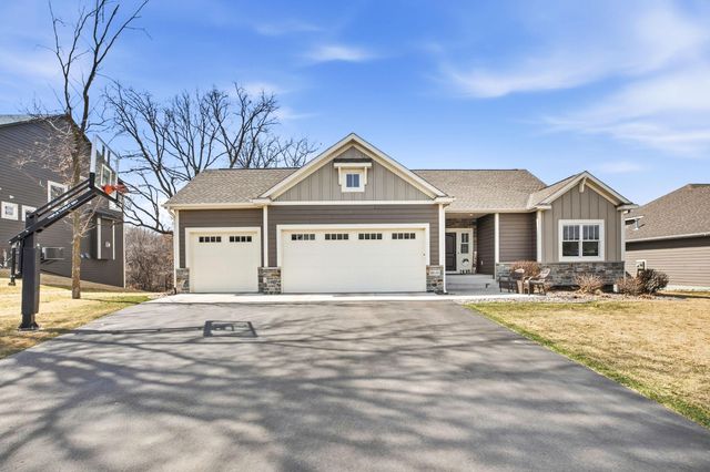 8610 Bluestem Drive, Victoria, MN 55386