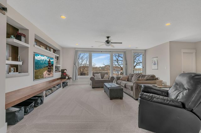 8610 Bluestem Drive, Victoria, MN 55386