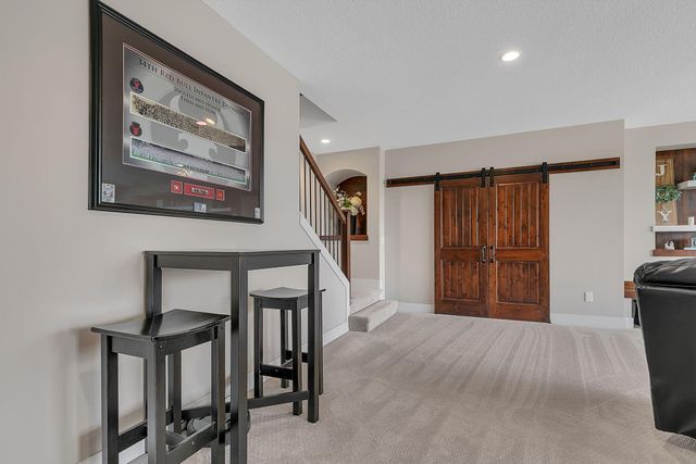 8610 Bluestem Drive, Victoria, MN 55386
