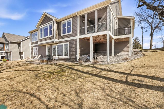 8610 Bluestem Drive, Victoria, MN 55386
