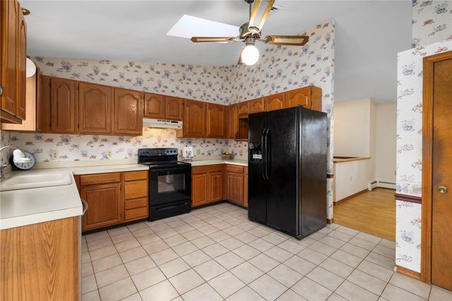 285 Randall Avenue, Warwick, RI 02889