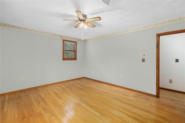 285 Randall Avenue, Warwick, RI 02889