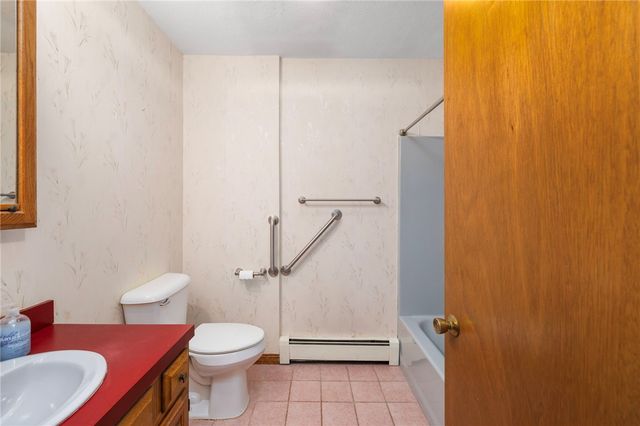 285 Randall Avenue, Warwick, RI 02889