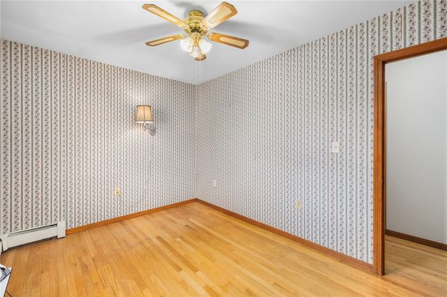 285 Randall Avenue, Warwick, RI 02889